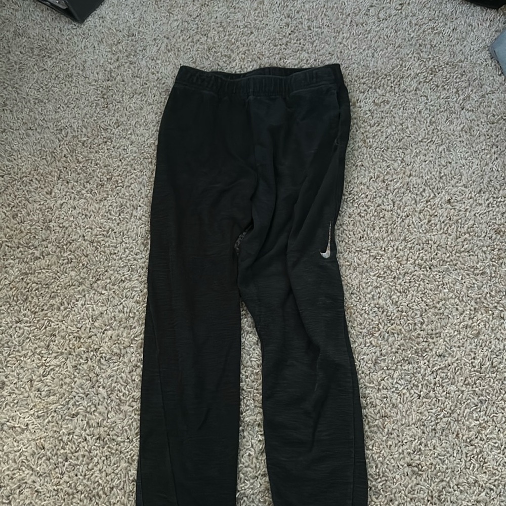 Black Nike pants